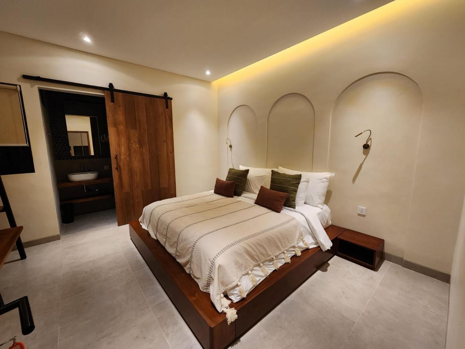 De' Asasta Villa *